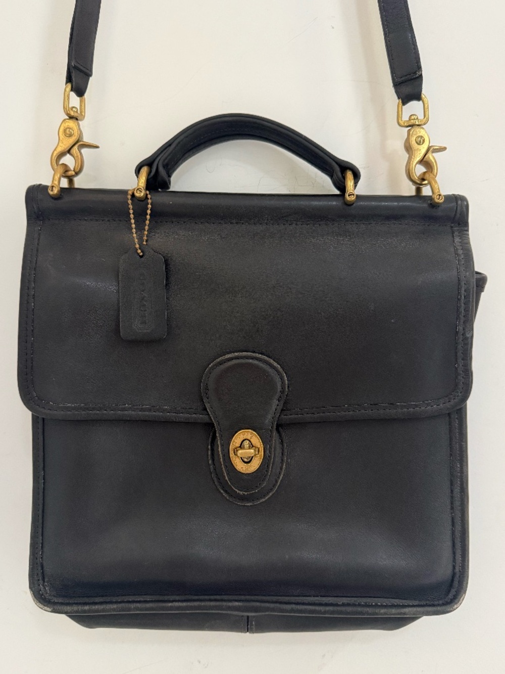 Vintage Coach Willis Bag 9927 Black Leather Brass Hardware Crossbody